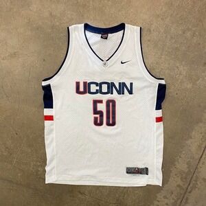 Vintage UConn Huskies Nike Basketball 50 90s NCAA Jersey Size XLarge